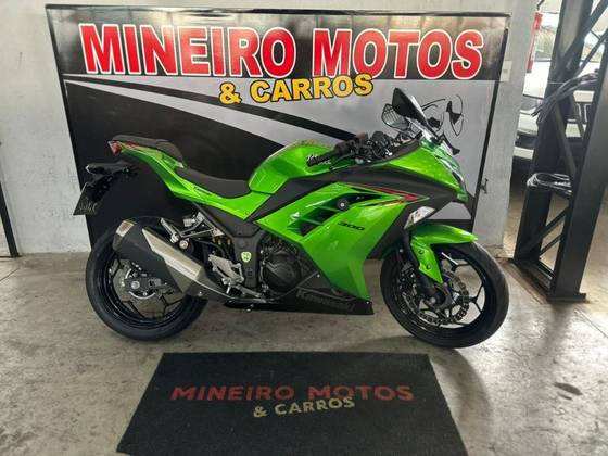 KAWASAKI NINJA 300 